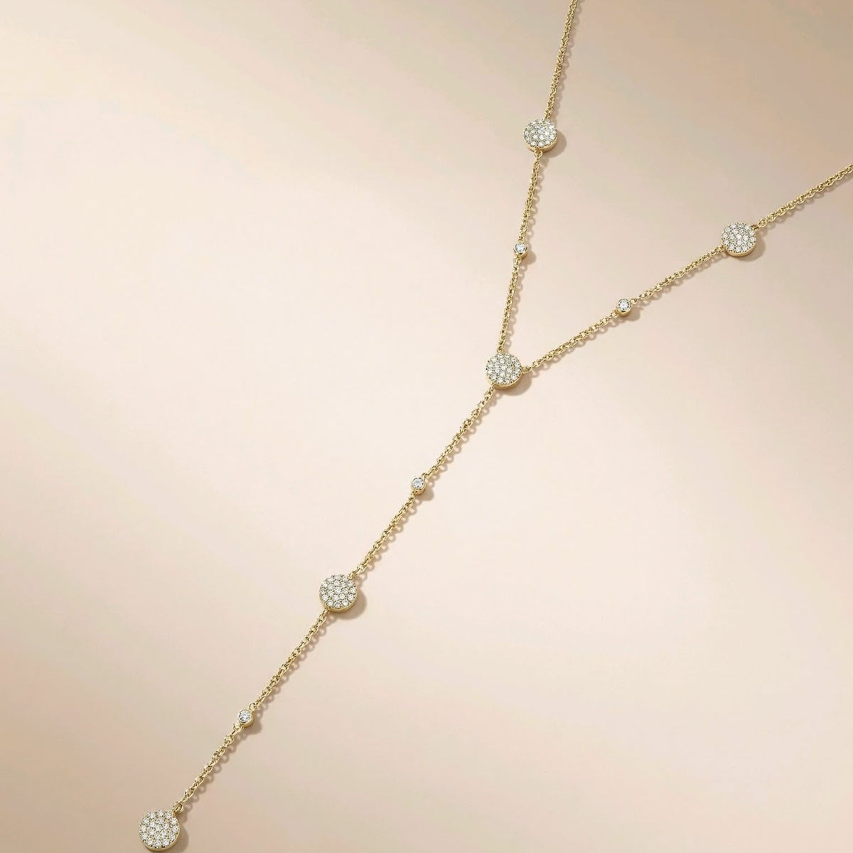 Collier Y