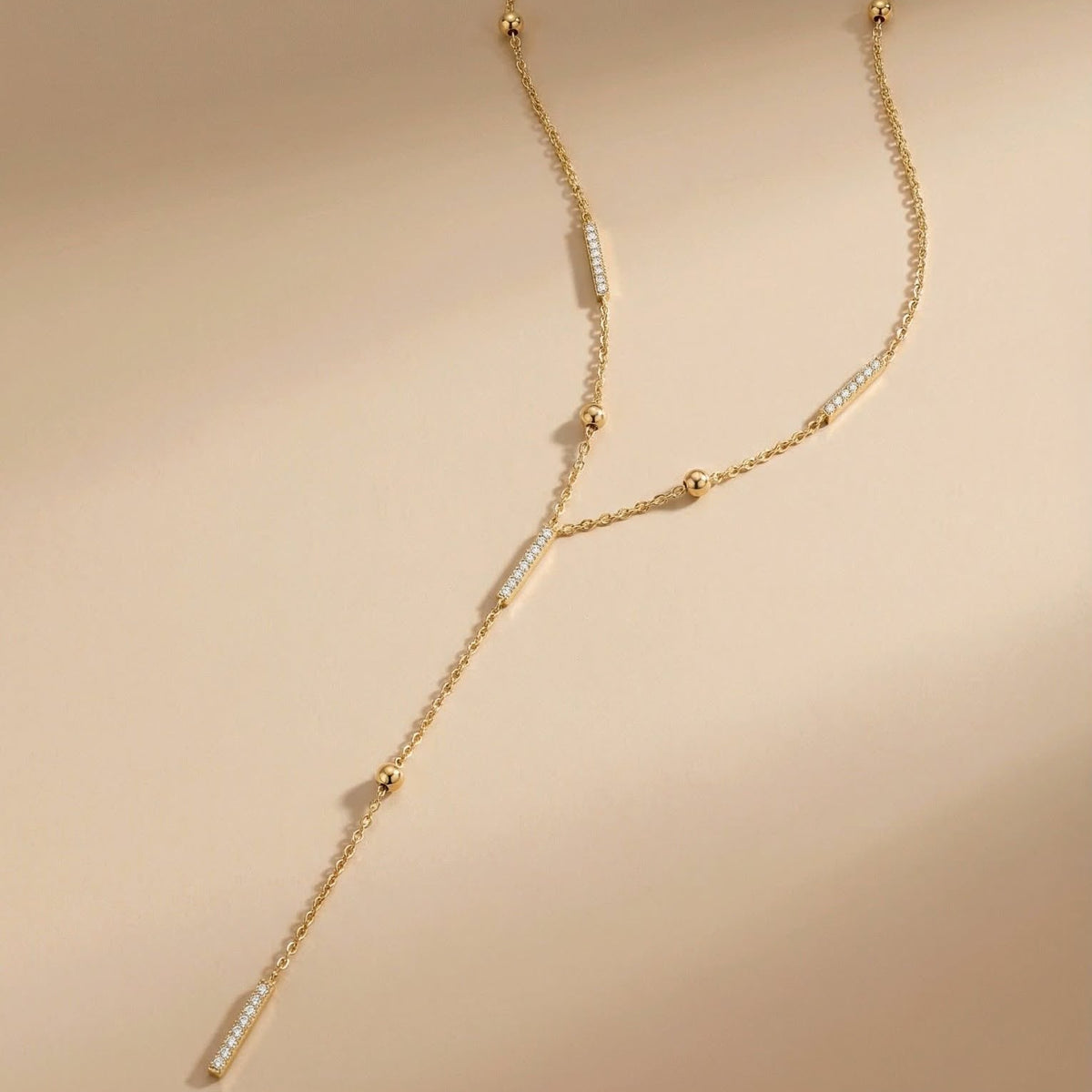 Collier Y