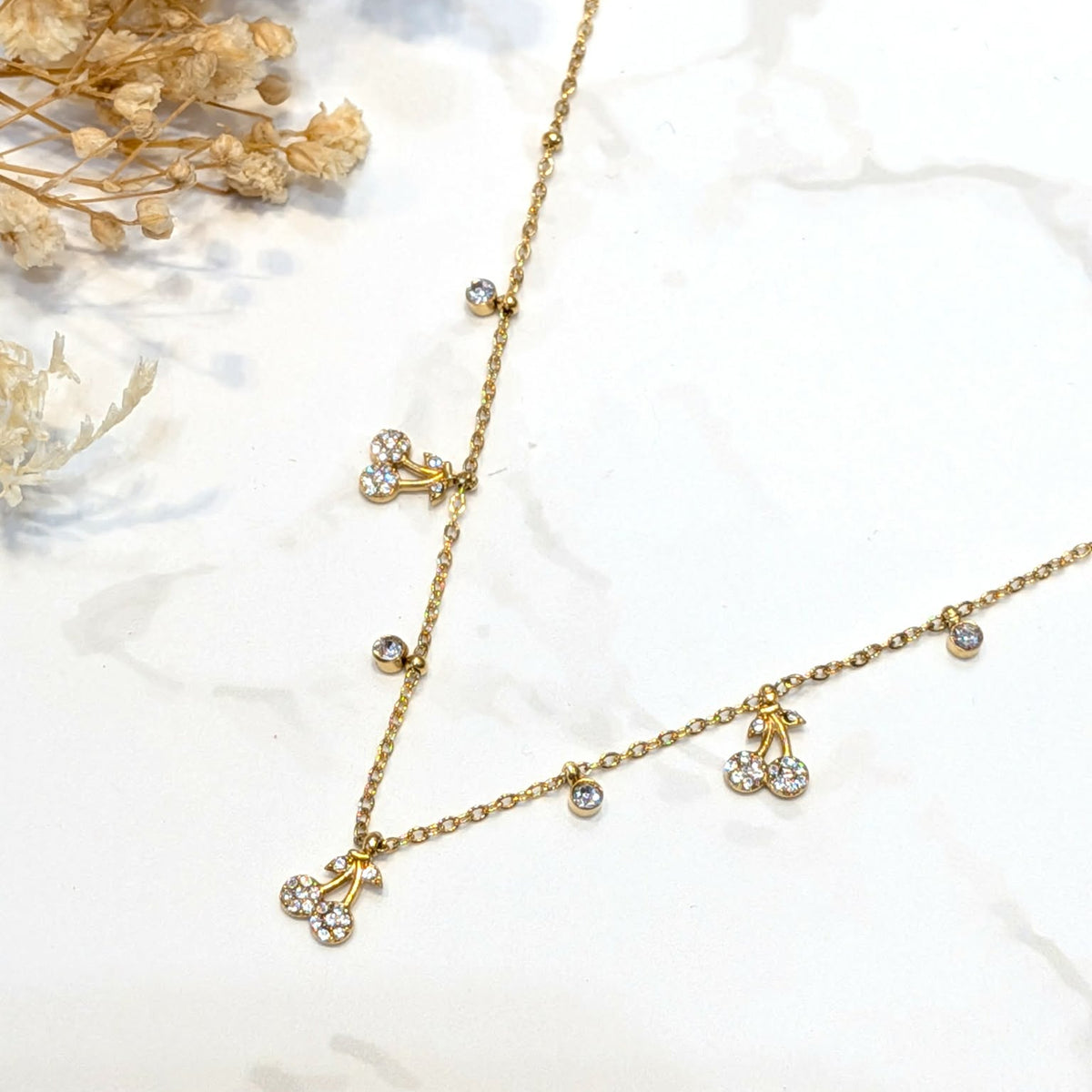 Collier ras de cou