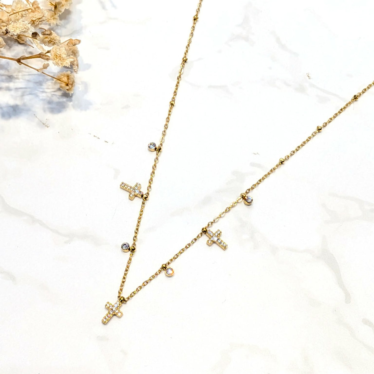 Collier ras de cou